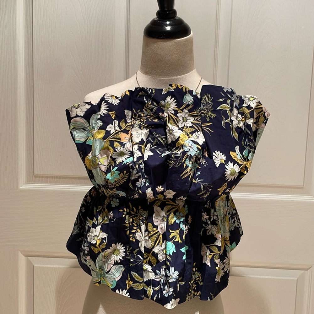Anthropologie Navy Blue Floral Print Crop Top, Medium